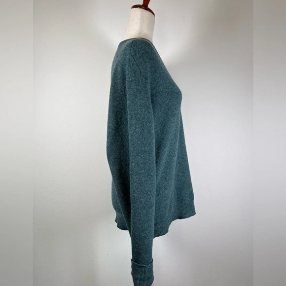 Lord Jeff 100% Virgin Lambswool Sweater Women's M Australian Blue/Grey V Neck - Picture 3 of 15